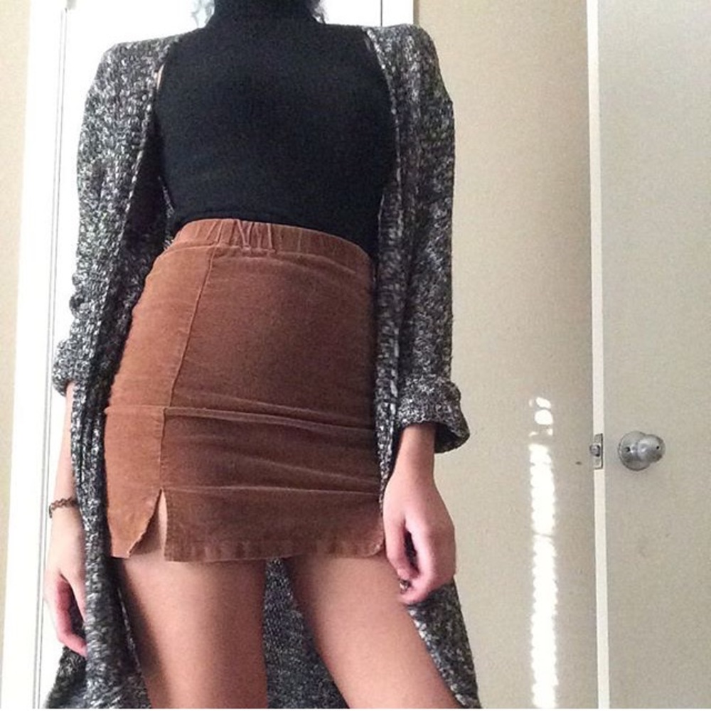 Brandy Melville Speckled Louise Cardigan